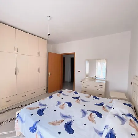 Comfortable Sea View *